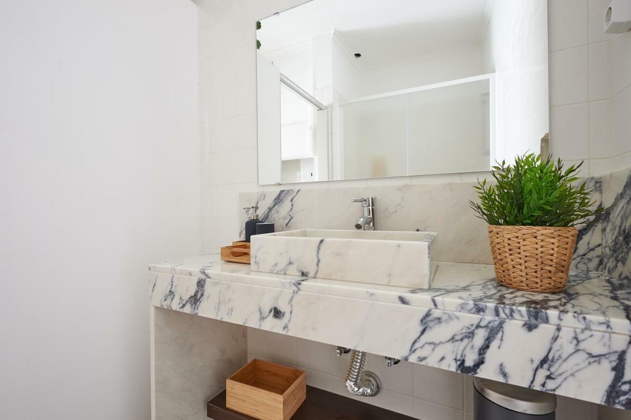 Love Inn Bairro Alto 4 Lisboa Εξωτερικό φωτογραφία